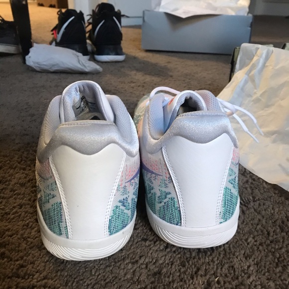 Kobe Mamba Rage - Picture 3 of 6